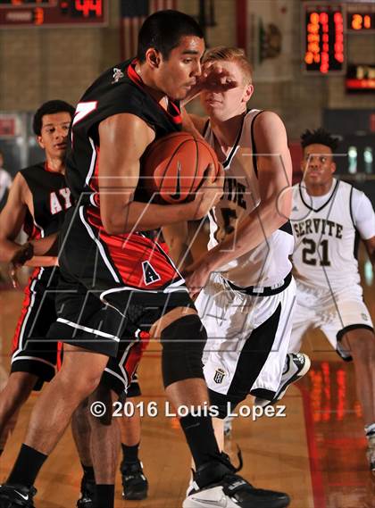 Thumbnail 3 in Servite vs. Ayala (Nike Extravaganza) photogallery.