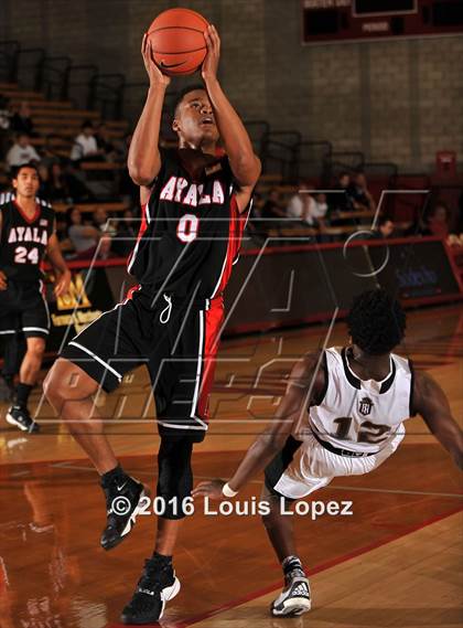 Thumbnail 1 in Servite vs. Ayala (Nike Extravaganza) photogallery.