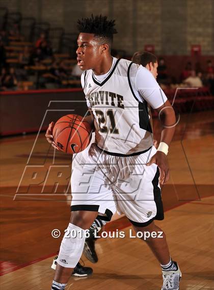 Thumbnail 3 in Servite vs. Ayala (Nike Extravaganza) photogallery.