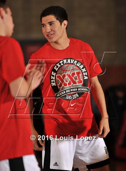 Thumbnail 1 in Servite vs. Ayala (Nike Extravaganza) photogallery.