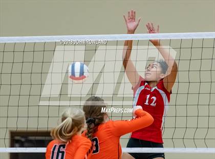 Thumbnail 2 in Mundelein vs. Libertyville photogallery.