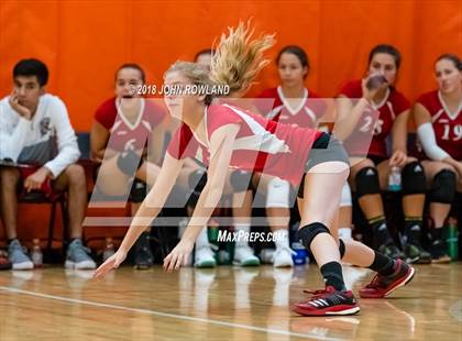 Thumbnail 2 in Mundelein vs. Libertyville photogallery.