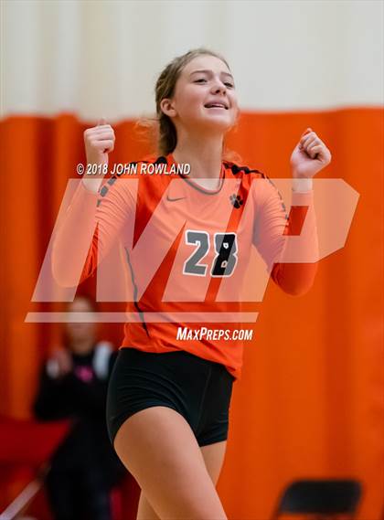 Thumbnail 3 in Mundelein vs. Libertyville photogallery.