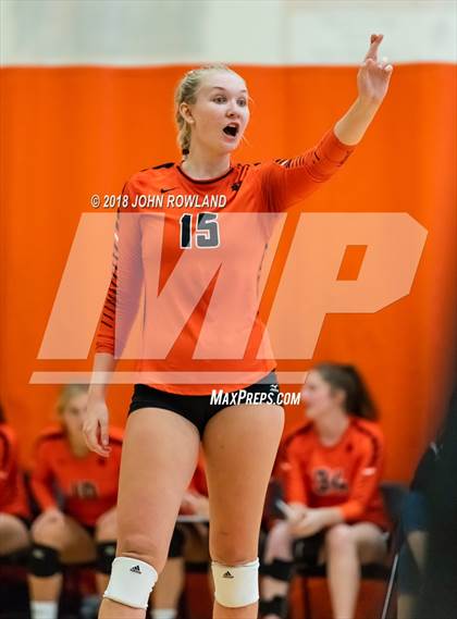 Thumbnail 3 in Mundelein vs. Libertyville photogallery.