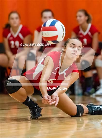 Thumbnail 1 in Mundelein vs. Libertyville photogallery.