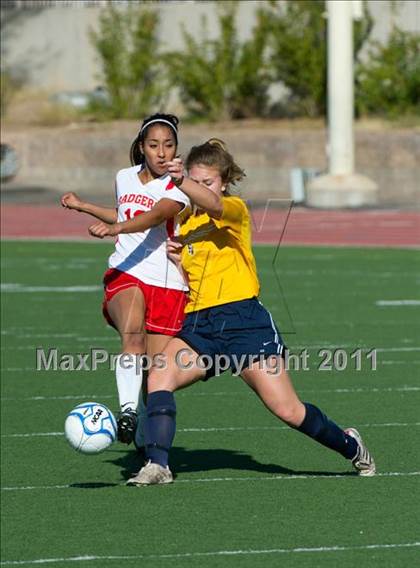 Thumbnail 3 in Tucson vs Flowing Wells (Tournament of Champions) photogallery.