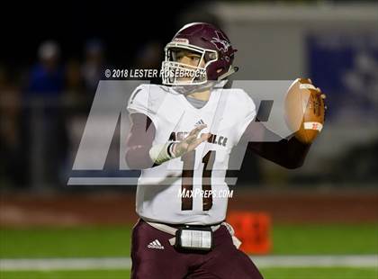 Thumbnail 1 in Falls City vs. Agua Dulce (UIL 2A Bi-District Playoffs) photogallery.