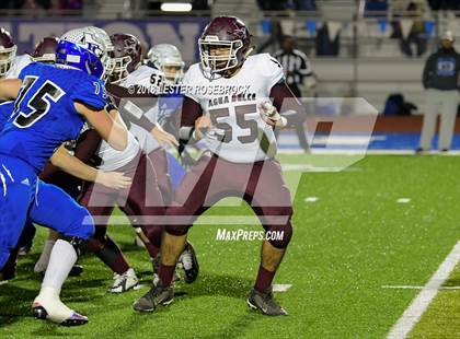 Thumbnail 3 in Falls City vs. Agua Dulce (UIL 2A Bi-District Playoffs) photogallery.
