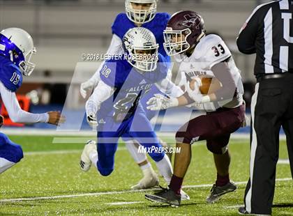 Thumbnail 3 in Falls City vs. Agua Dulce (UIL 2A Bi-District Playoffs) photogallery.