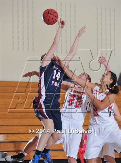 Thumbnail 1 in Dakota Ridge vs. Loveland (Rock Canyon Tournament) photogallery.