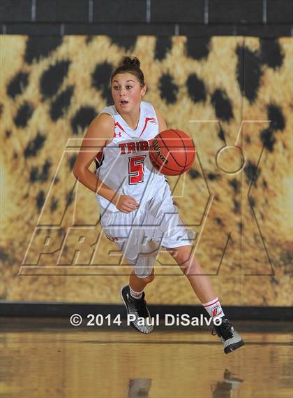 Thumbnail 2 in Dakota Ridge vs. Loveland (Rock Canyon Tournament) photogallery.