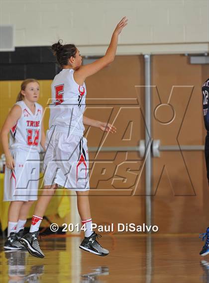 Thumbnail 2 in Dakota Ridge vs. Loveland (Rock Canyon Tournament) photogallery.