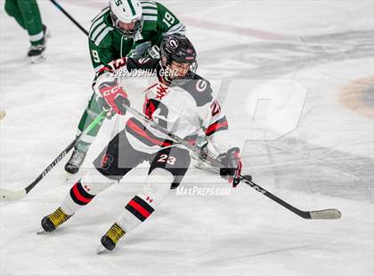Thumbnail 1 in Summit vs. Glenwood Springs (CHSAA 4A Semi-Final) photogallery.