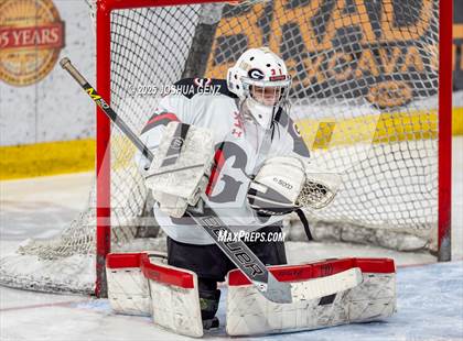Thumbnail 1 in Summit vs. Glenwood Springs (CHSAA 4A Semi-Final) photogallery.