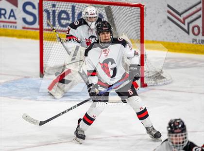 Thumbnail 3 in Summit vs. Glenwood Springs (CHSAA 4A Semi-Final) photogallery.
