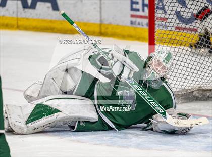 Thumbnail 2 in Summit vs. Glenwood Springs (CHSAA 4A Semi-Final) photogallery.