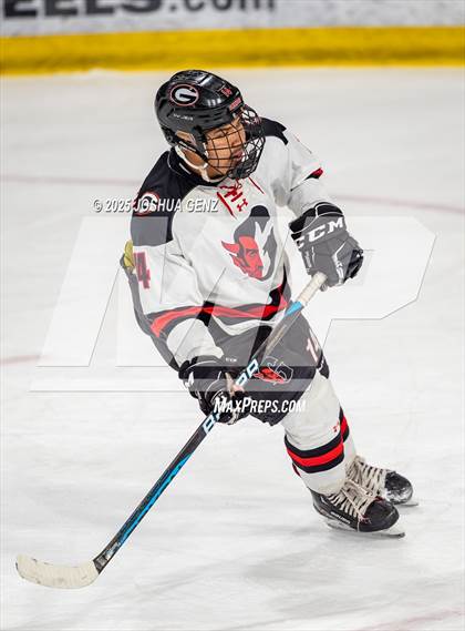 Thumbnail 2 in Summit vs. Glenwood Springs (CHSAA 4A Semi-Final) photogallery.