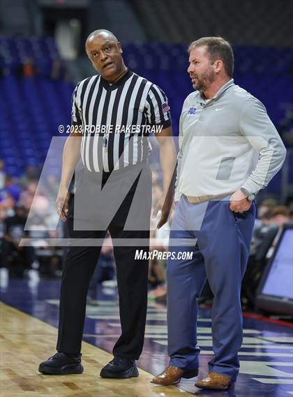 Thumbnail 3 in McMullen County vs. Jayton (UIL 1A Basketball State Semifinal) photogallery.