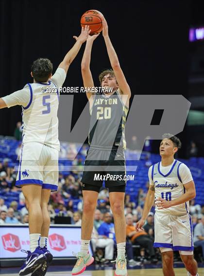 Thumbnail 1 in McMullen County vs. Jayton (UIL 1A Basketball State Semifinal) photogallery.