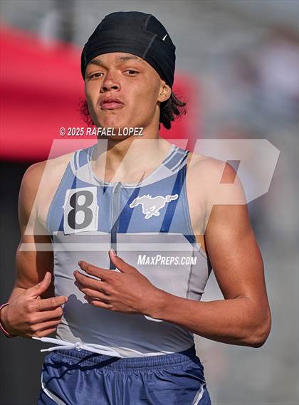 Thumbnail 2 in Lamar CISD Relays (200M) photogallery.