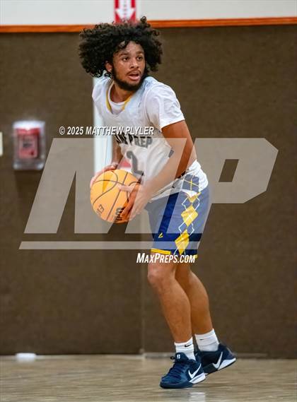 Thumbnail 2 in Wayne Preparatory Academy vs. Fayetteville Christian (Veterans Showcase 2025) photogallery.