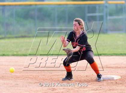 Thumbnail 3 in Providence Catholic @ TMI-Episcopal photogallery.