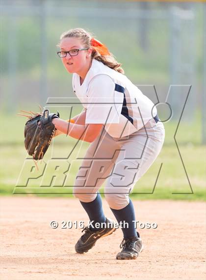Thumbnail 3 in Providence Catholic @ TMI-Episcopal photogallery.
