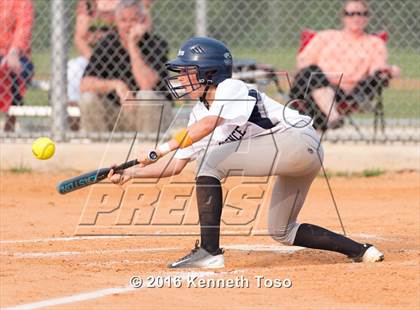 Thumbnail 2 in Providence Catholic @ TMI-Episcopal photogallery.