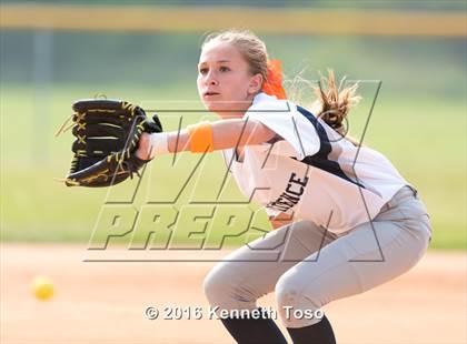 Thumbnail 1 in Providence Catholic @ TMI-Episcopal photogallery.