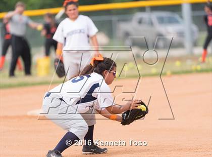 Thumbnail 2 in Providence Catholic @ TMI-Episcopal photogallery.