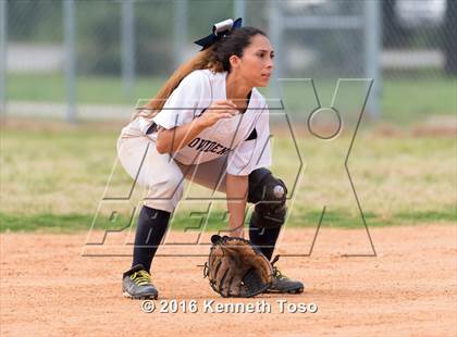 Thumbnail 3 in Providence Catholic @ TMI-Episcopal photogallery.