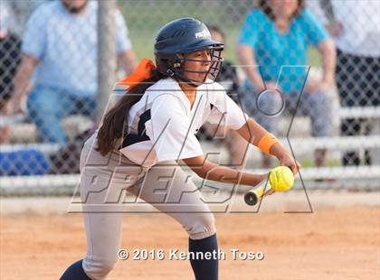 Thumbnail 1 in Providence Catholic @ TMI-Episcopal photogallery.
