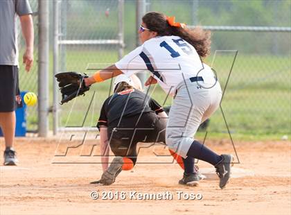 Thumbnail 2 in Providence Catholic @ TMI-Episcopal photogallery.