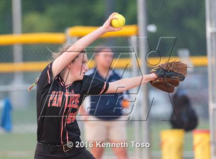 Thumbnail 2 in Providence Catholic @ TMI-Episcopal photogallery.