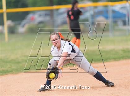 Thumbnail 1 in Providence Catholic @ TMI-Episcopal photogallery.