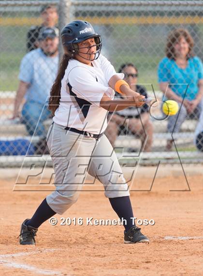 Thumbnail 3 in Providence Catholic @ TMI-Episcopal photogallery.