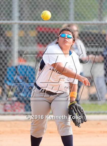 Thumbnail 3 in Providence Catholic @ TMI-Episcopal photogallery.