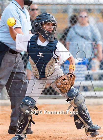 Thumbnail 3 in Providence Catholic @ TMI-Episcopal photogallery.