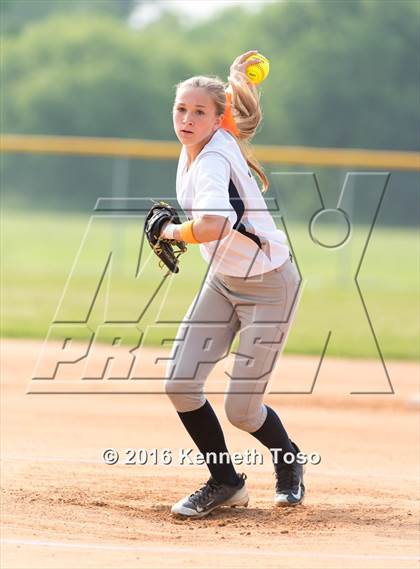 Thumbnail 3 in Providence Catholic @ TMI-Episcopal photogallery.