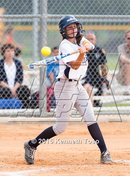 Thumbnail 3 in Providence Catholic @ TMI-Episcopal photogallery.