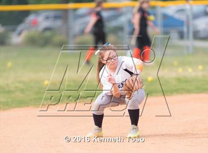 Thumbnail 3 in Providence Catholic @ TMI-Episcopal photogallery.