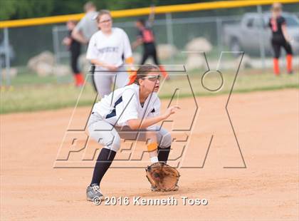 Thumbnail 3 in Providence Catholic @ TMI-Episcopal photogallery.