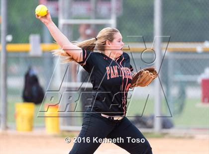 Thumbnail 3 in Providence Catholic @ TMI-Episcopal photogallery.