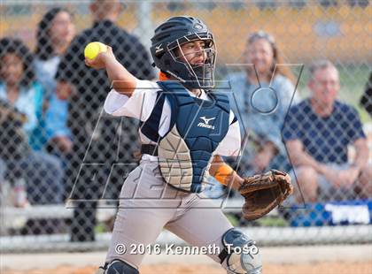 Thumbnail 1 in Providence Catholic @ TMI-Episcopal photogallery.