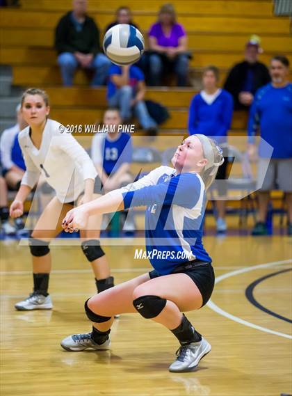 Thumbnail 1 in Spackenkill v Rondout Valley (Section 9 Class B Final) photogallery.