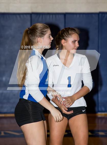 Thumbnail 1 in Spackenkill v Rondout Valley (Section 9 Class B Final) photogallery.