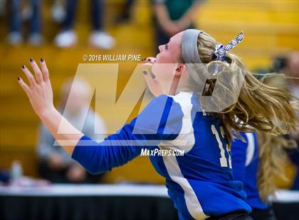Thumbnail 3 in Spackenkill v Rondout Valley (Section 9 Class B Final) photogallery.
