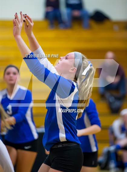 Thumbnail 3 in Spackenkill v Rondout Valley (Section 9 Class B Final) photogallery.