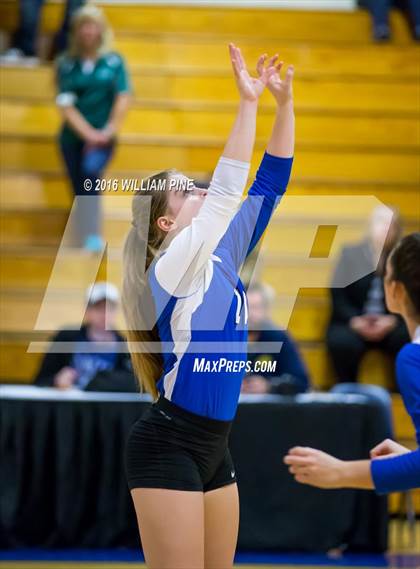 Thumbnail 1 in Spackenkill v Rondout Valley (Section 9 Class B Final) photogallery.