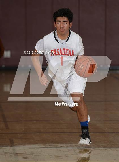 Thumbnail 2 in Pasadena vs. La Salle (La Canada Tournament) photogallery.